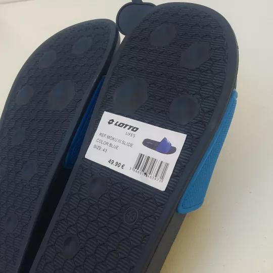 Claquettes Mules Marque LOTTO Noire & Bleu Etiquette